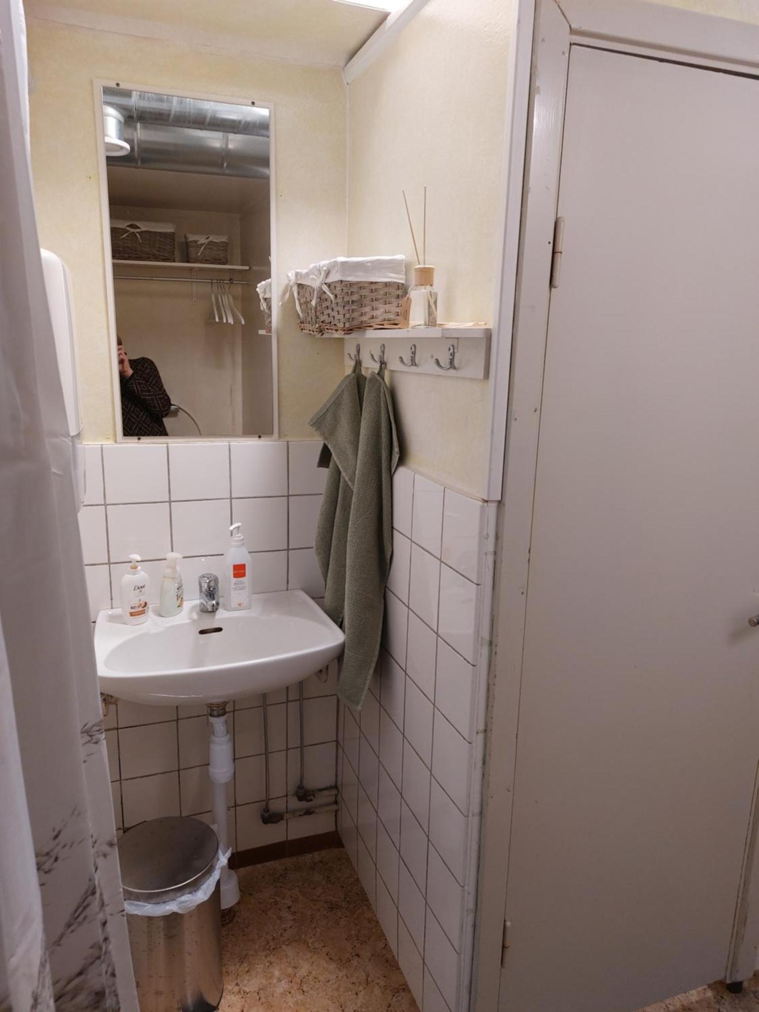 Pensjonat Flora Dekor Gaestgard, Lenagarden Alingsås Zewnętrze zdjęcie
